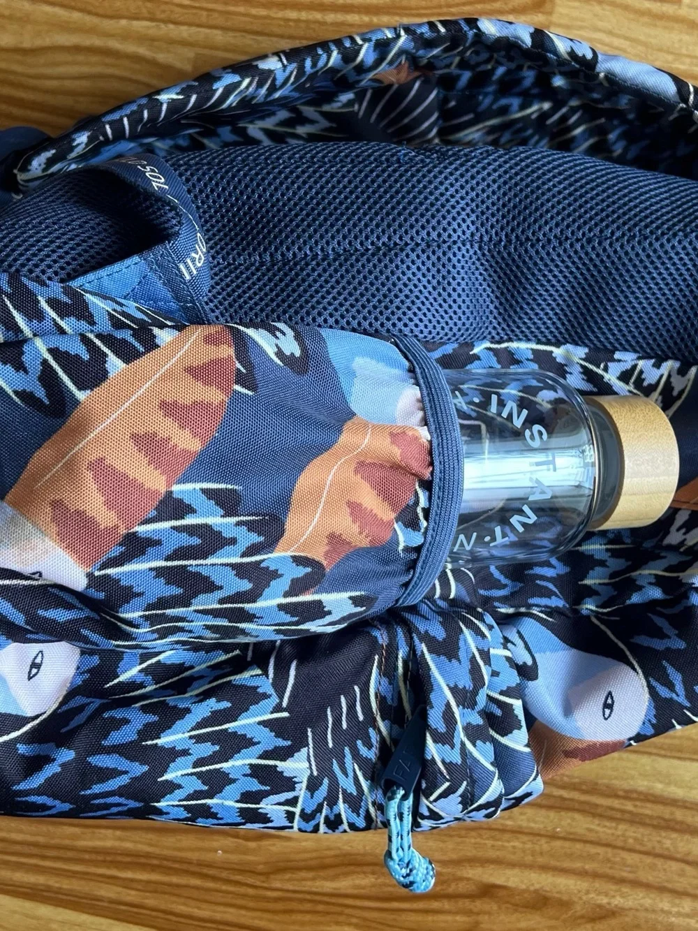FARM Rio Tucan Print Backpack - Like New - Picture 4 of 7